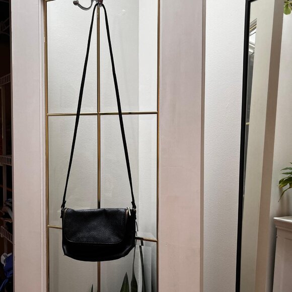 Cute Understated Black Going Out Bag - Picture 3 of 5
